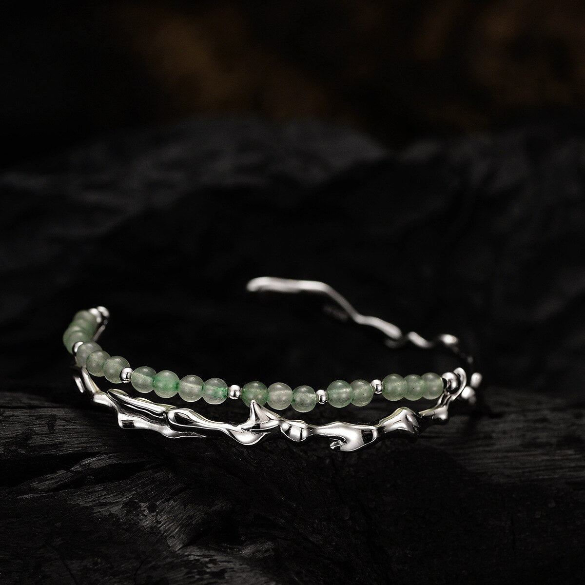 Bracelet irrégulier en perles de jade B1008