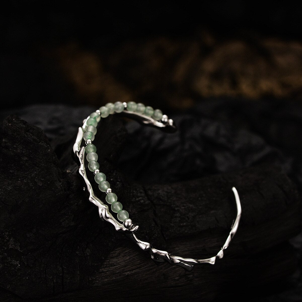 Bracelet irrégulier en perles de jade B1008