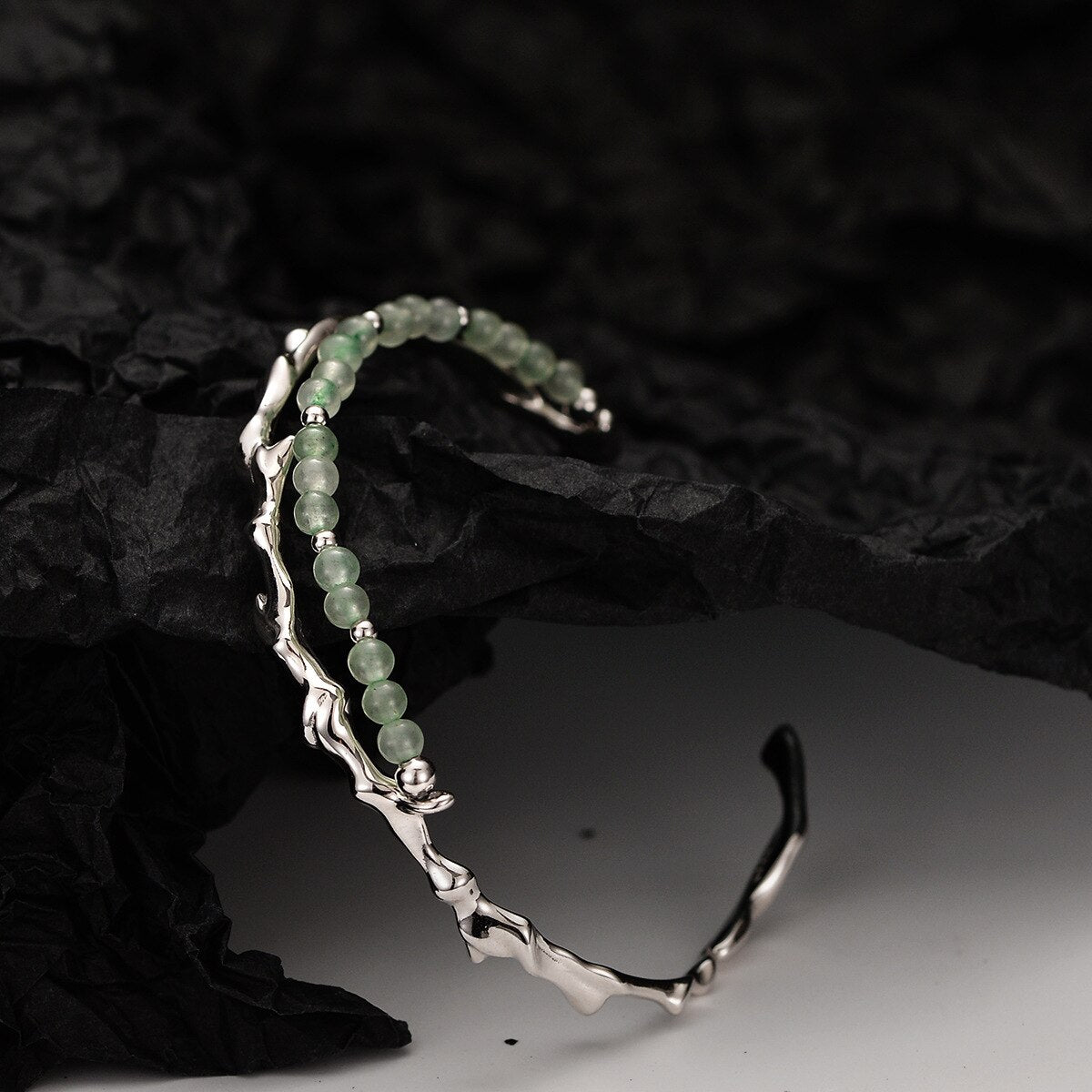 Bracelet irrégulier en perles de jade B1008