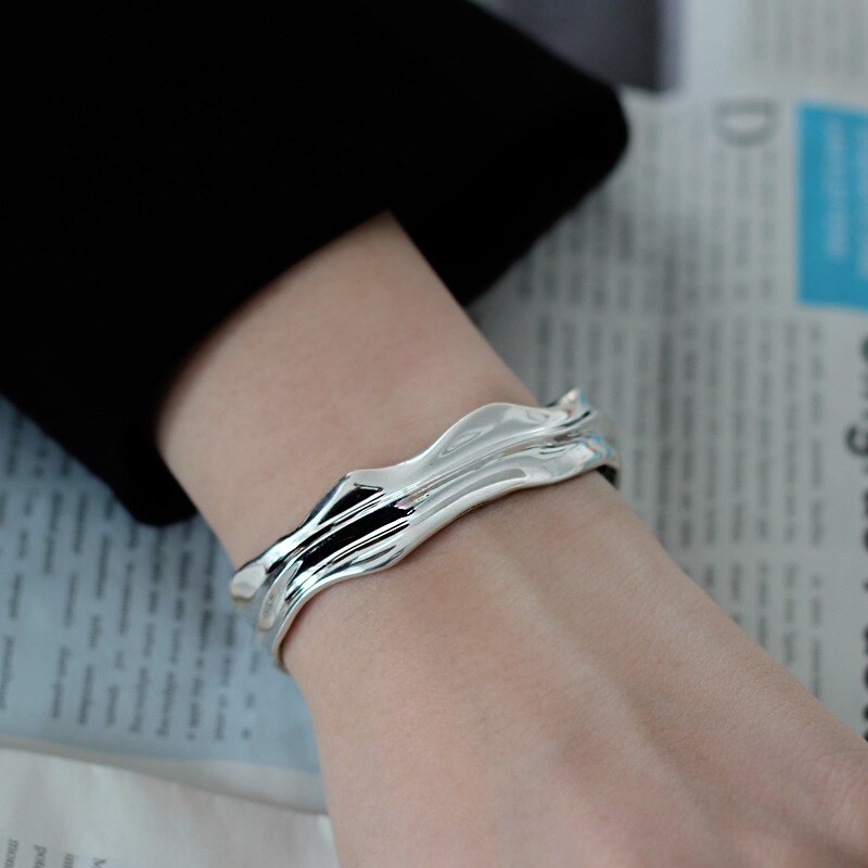 Bracelet irrégulier à motif liquide B1016