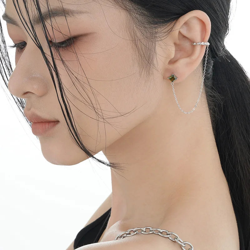 Boucle d'oreille longue chaîne CZ E1192, 1 pièce