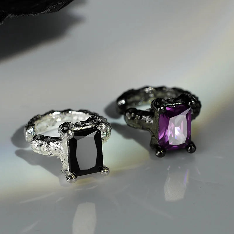 Bijou d'oreille texturé en CZ mat E1235, 1 pièce