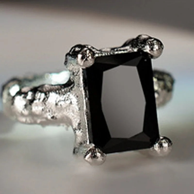 Bijou d'oreille texturé en CZ mat E1235, 1 pièce