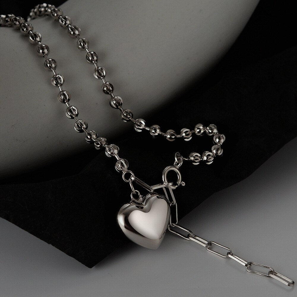 Collier chaîne boule à breloque coeur N1006