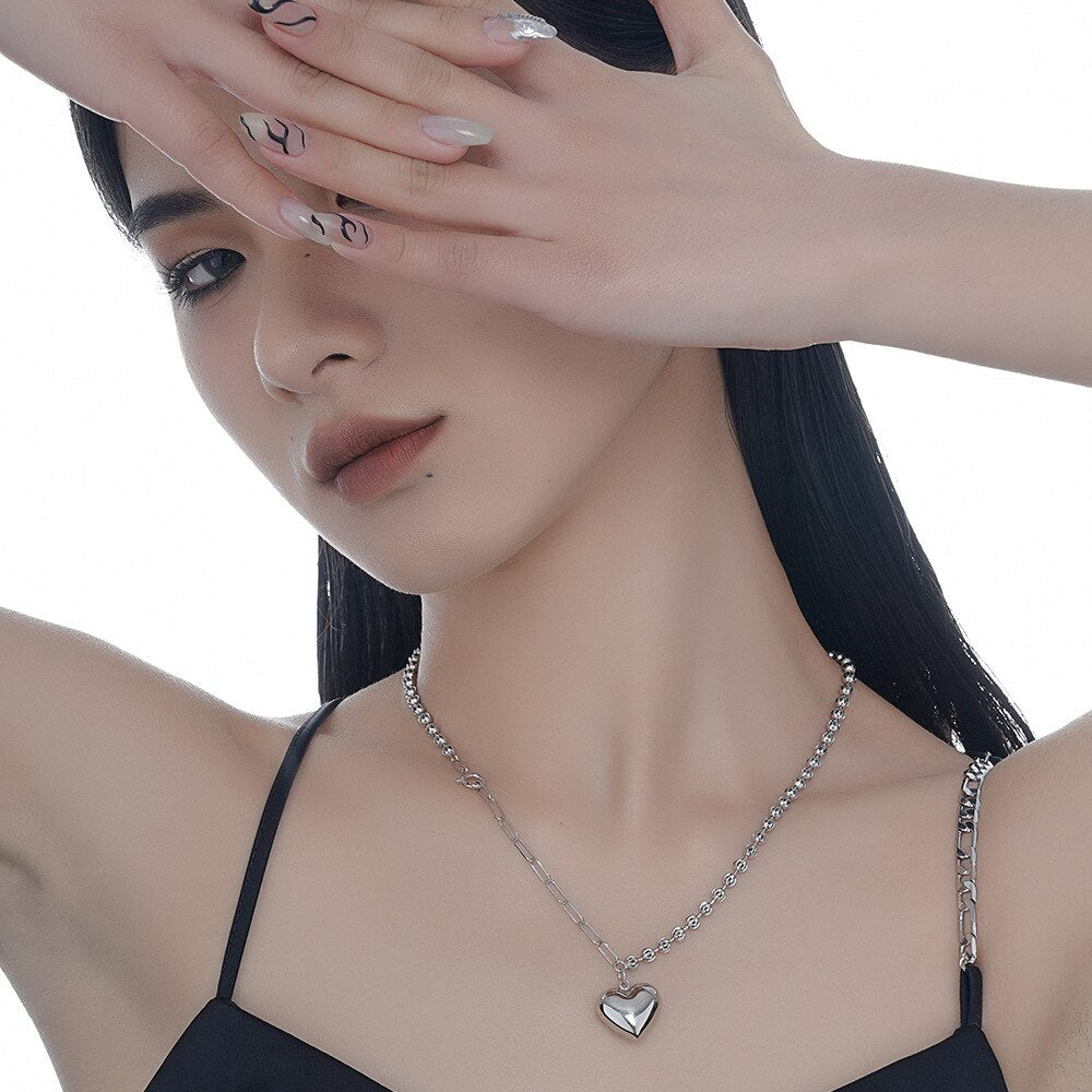 Collier chaîne boule à breloque coeur N1006
