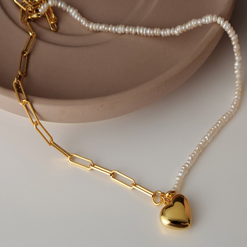 Pendentif coeur en perles baroques graines N1023