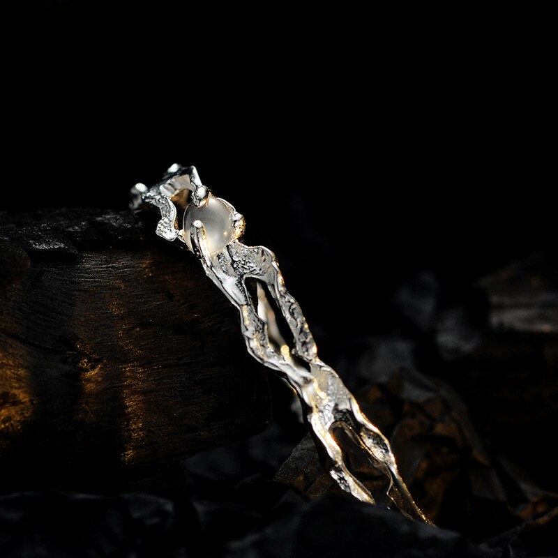 Bracelet froissé en agate blanche B1021