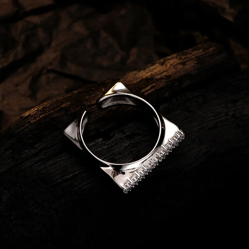 Bague chevalière carrée CZ R1233