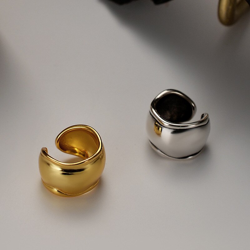 Larges manchettes d'oreilles ondulées de forme libre E1063 1 pièce