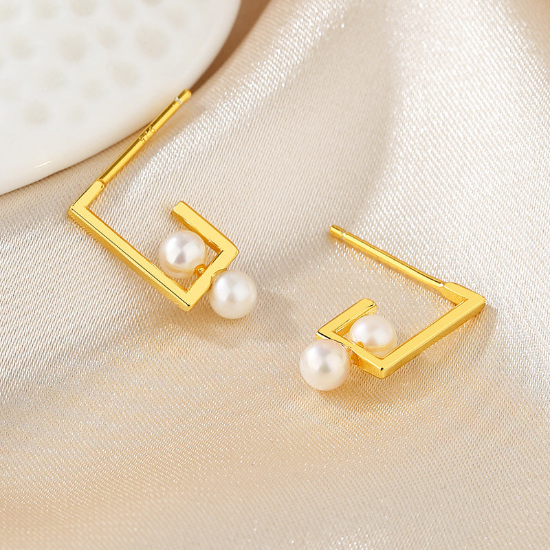 Boucles d'oreilles filaires en perles d'eau douce PE1011