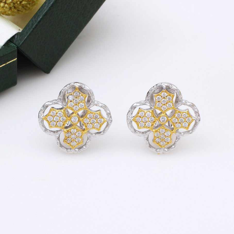 Boucles d'oreilles à tige florales prune 5407