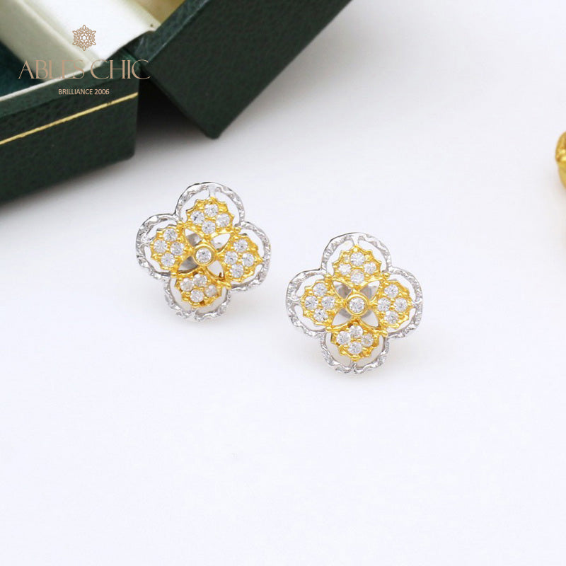 Boucles d'oreilles à tige florales prune 5401