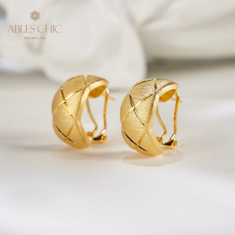 Boucles d'oreilles à grain croisé brossé avec élément en tissu 6140