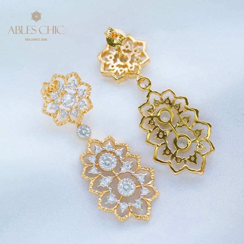 Boucles d'oreilles lustre en filigrane floral 18 carats 5376