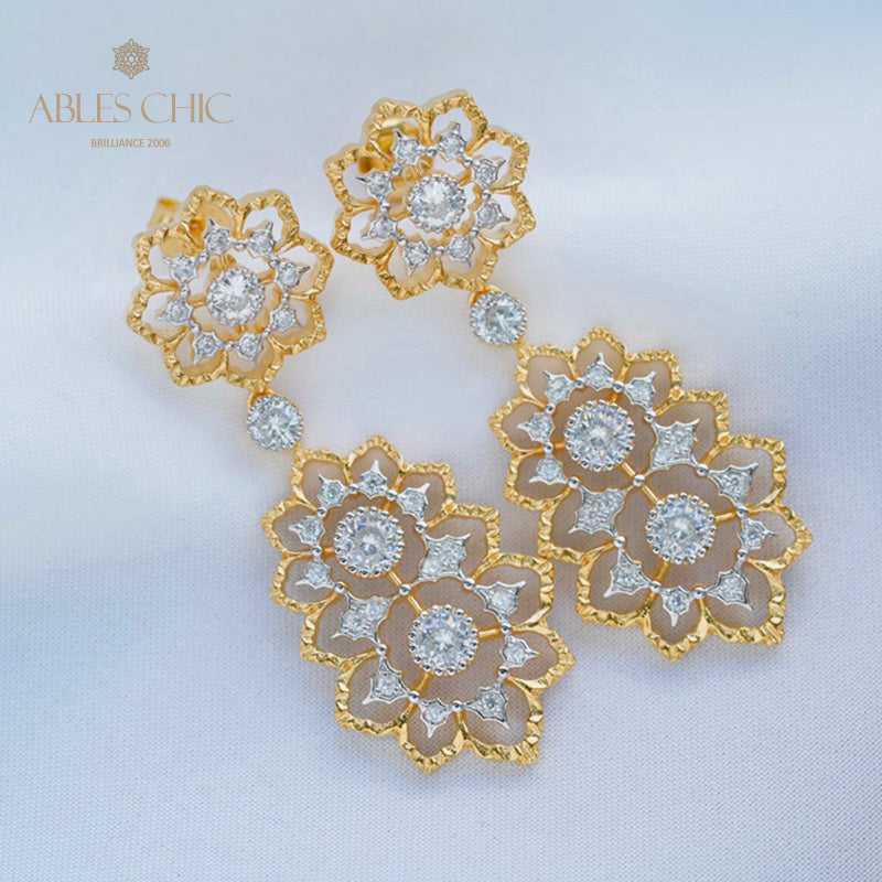 Boucles d'oreilles lustre en filigrane floral 18 carats 5376