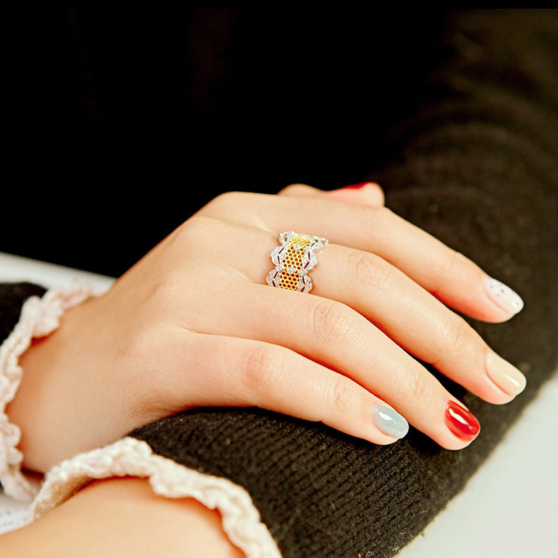 Bague ouverte en dentelle de pétales de rose aérées 5812