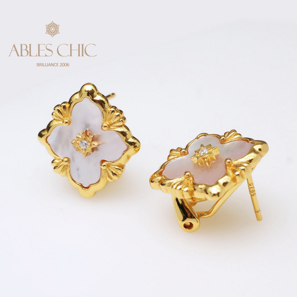 Boucles d'oreilles florales étoile trèfle 5035