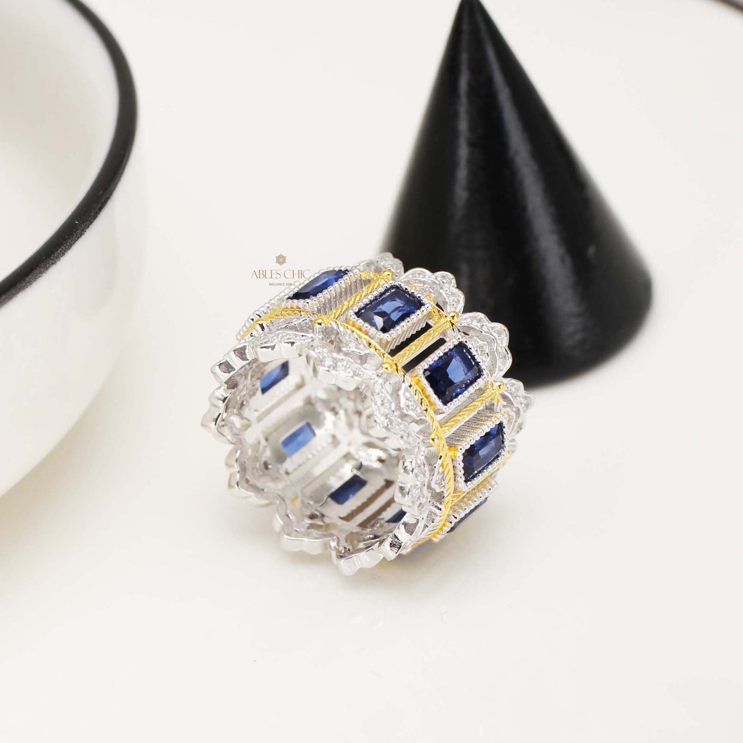 Bague florale ajourée en saphir 5125