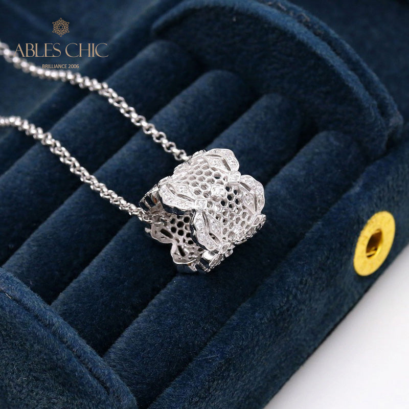 Collier pendentif en filigrane de dentelle 5575