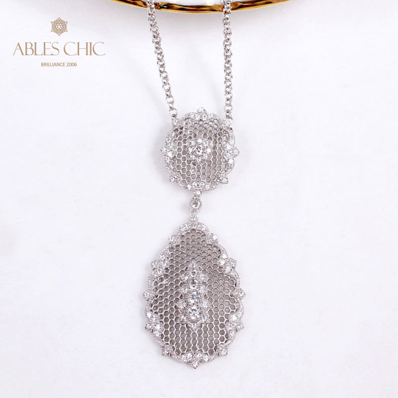 Collier en nid d'abeille floral en dentelle 5552