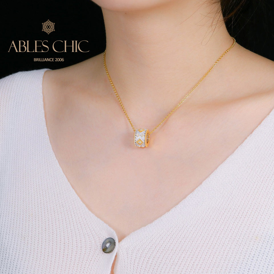 Collier Floral Trèfles Fretwork 5005