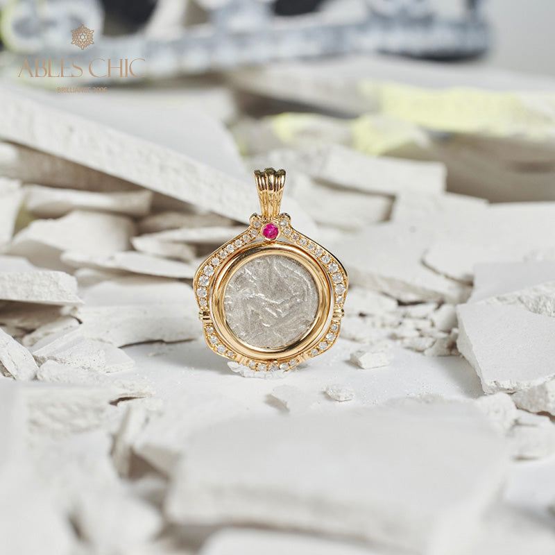 Pendentif en diamant avec pièce de monnaie de lire byzantine uniquement