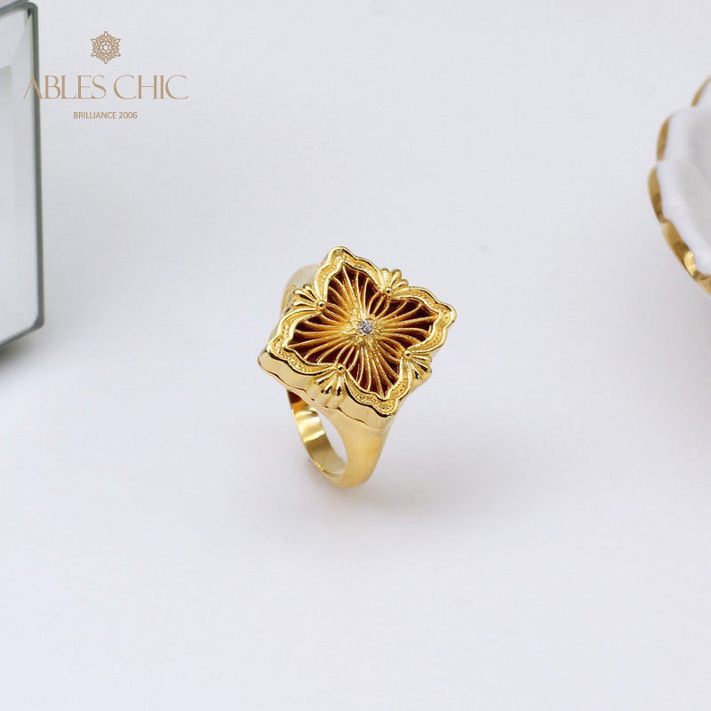 Bague Trèfle à Fretwork Dense 5360