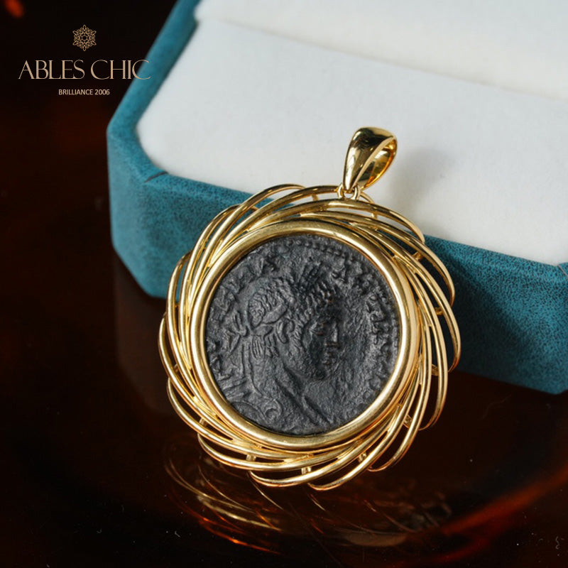 Pendentif médaillon d’artefact de lire antique uniquement