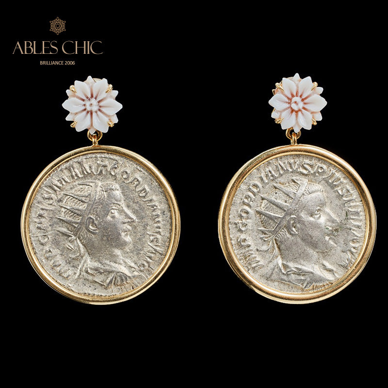 Boucles d’oreilles florales en lire romaine