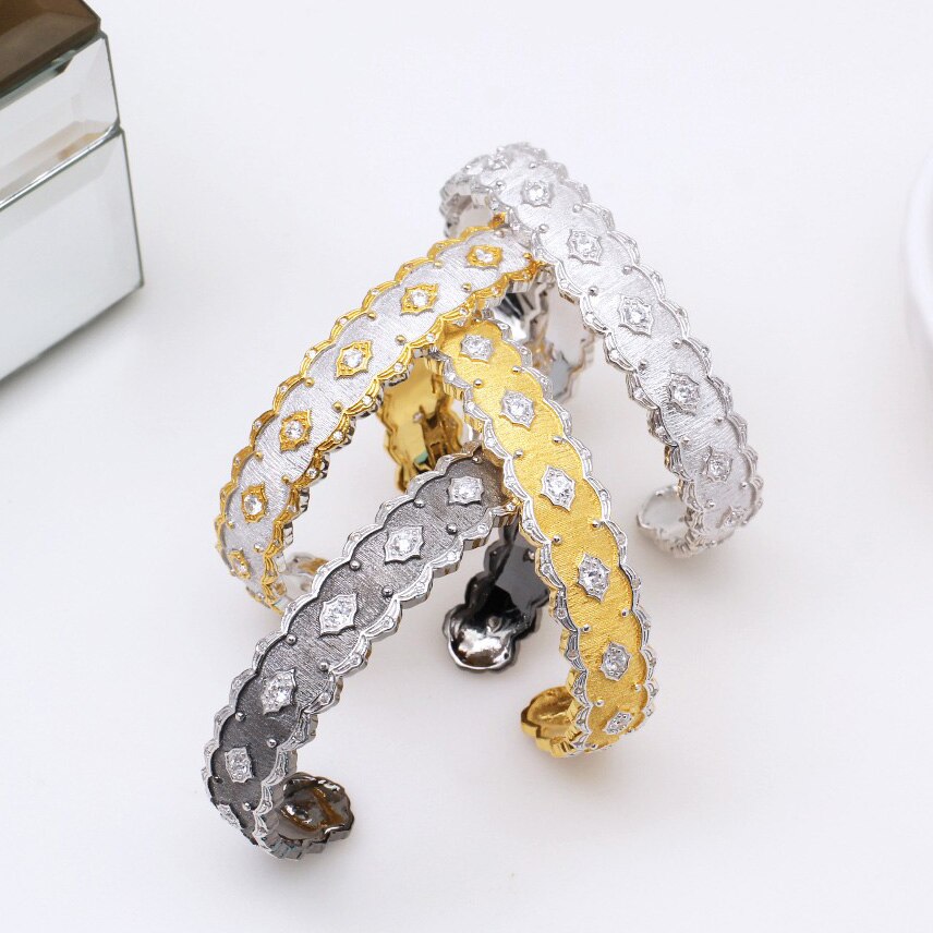 Bracelet Fretworks en Tissu Soyeux 5433
