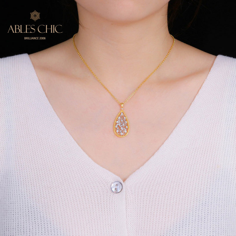 Collier en forme de goutte de boutons de rose 5275