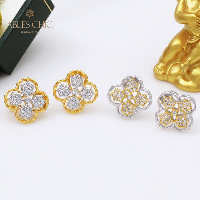 Boucles d'oreilles à tige florales prune 5407
