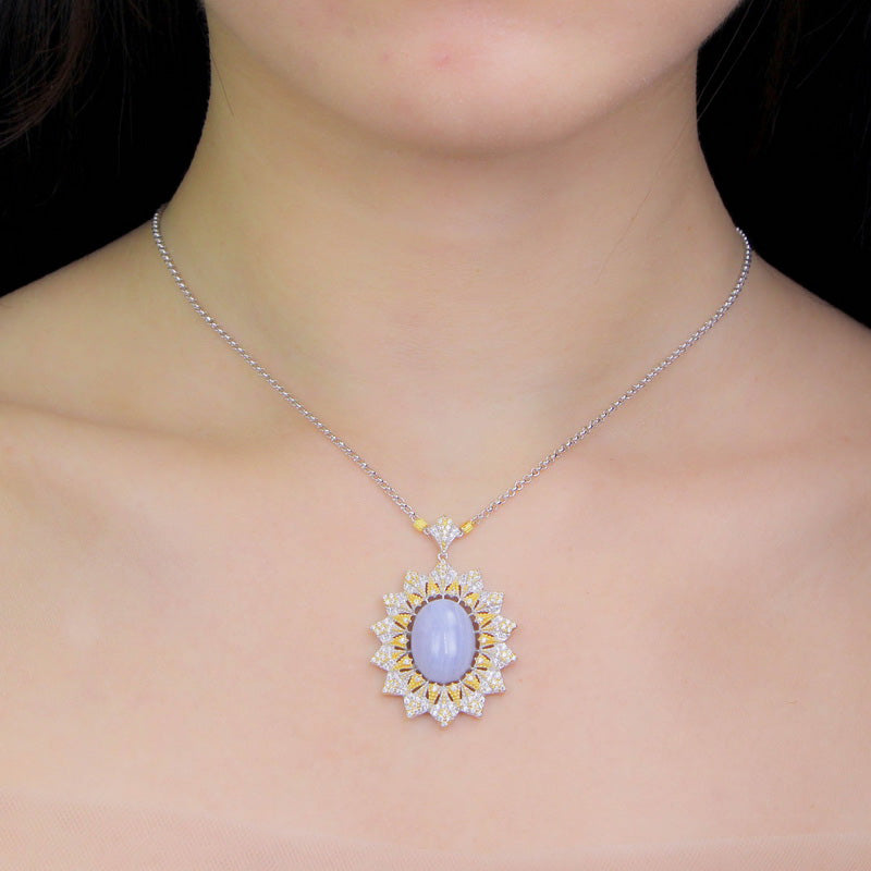 Collier ajouré de tempérament royal 5357