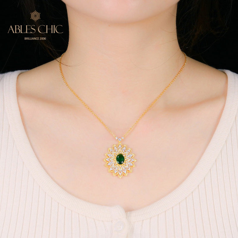 Collier de fleurs ovales étoilées 5667
