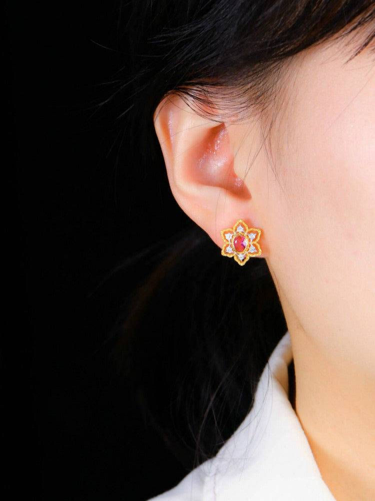 Boucles d'oreilles avec pierres précieuses et fleurs étoilées 5100