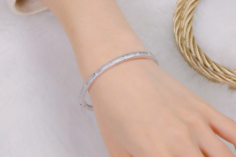 Bracelet étoiles en tissu CZ 5639