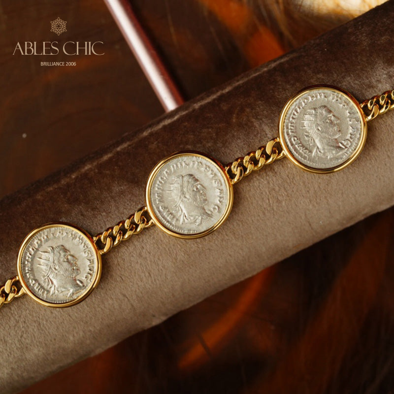 Bracelet de pièces de monnaie de l’empereur byzantin