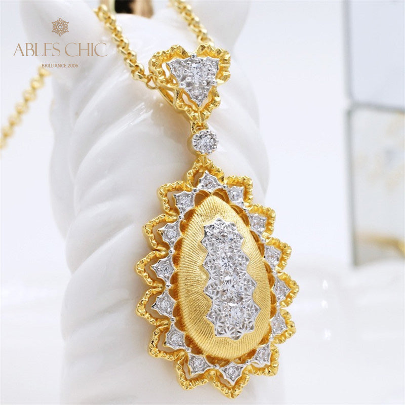 Collier étoilé en forme de larme soyeuse 5109