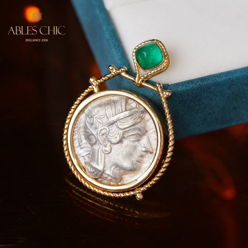 Pendentif médaillon réversible Athena uniquement