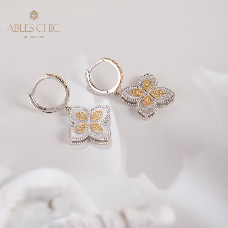 Boucles d'oreilles trèfle à motif en tissu 6125