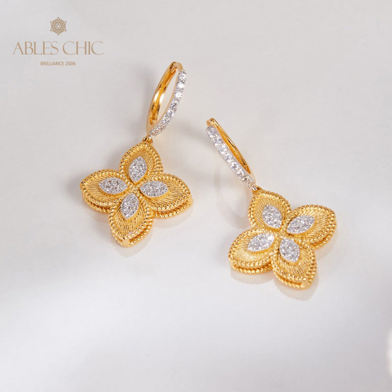 Boucles d'oreilles trèfle à motif en tissu 6125