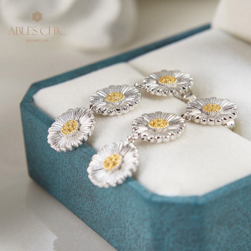 Boucles d'oreilles soyeuses Daisy Chandelier 6134