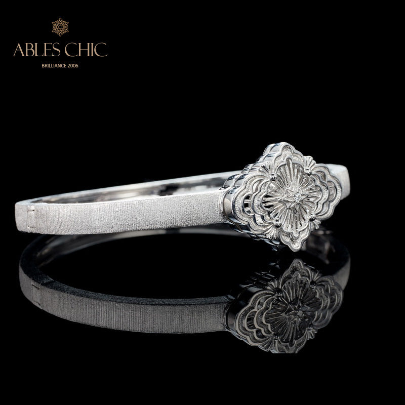 Bracelet Trèfle Traditionnel Fretwork 6132