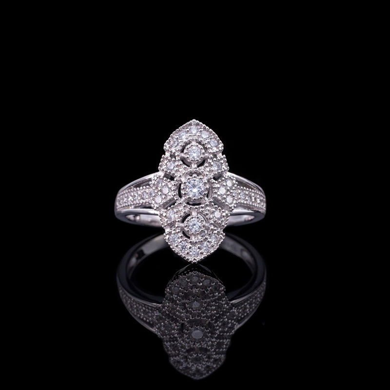 Bague florale traditionnelle ajourée 6053