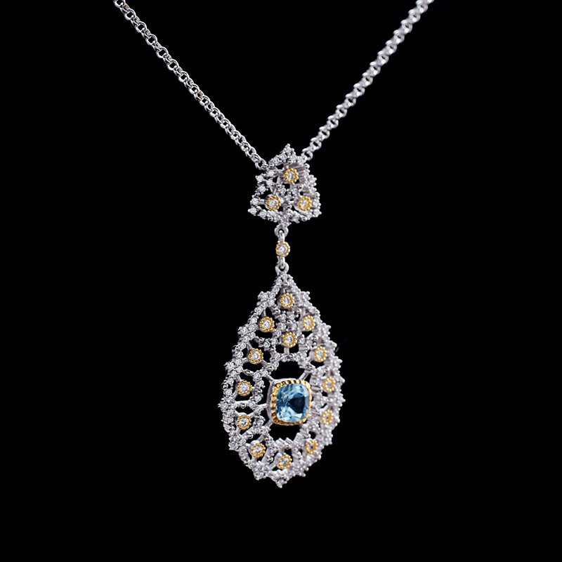 Collier lustre en filigrane de dentelle 6022