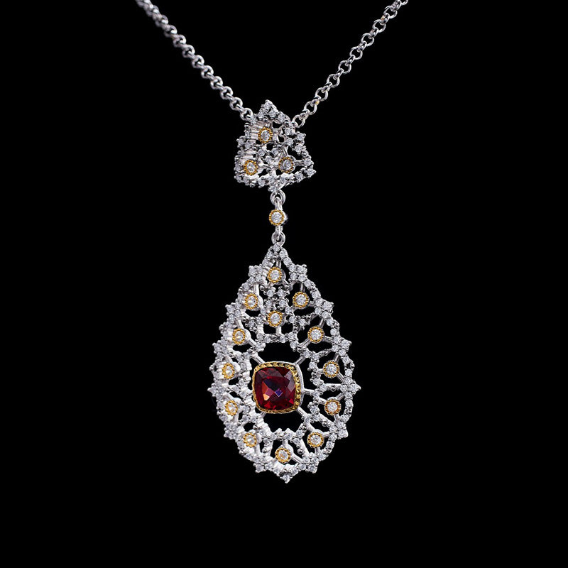 Collier lustre en filigrane de dentelle 6022