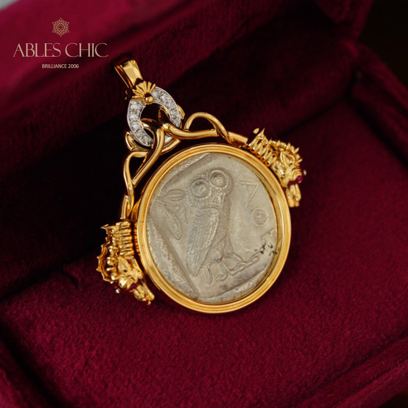Pendentif médaillon à rabat Athena Owl uniquement