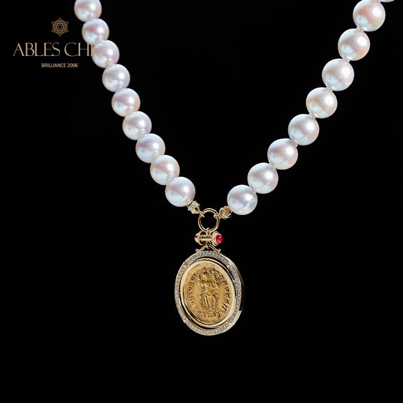 Collier médaillon réversible en perles d'Akoya et pièce de monnaie byzantine