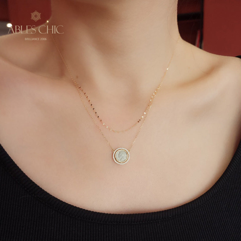 Collier médaillon réversible grec