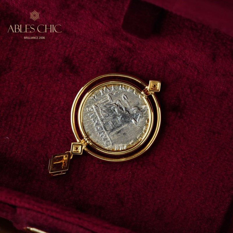 Pendentif à pièce de monnaie romaine uniquement